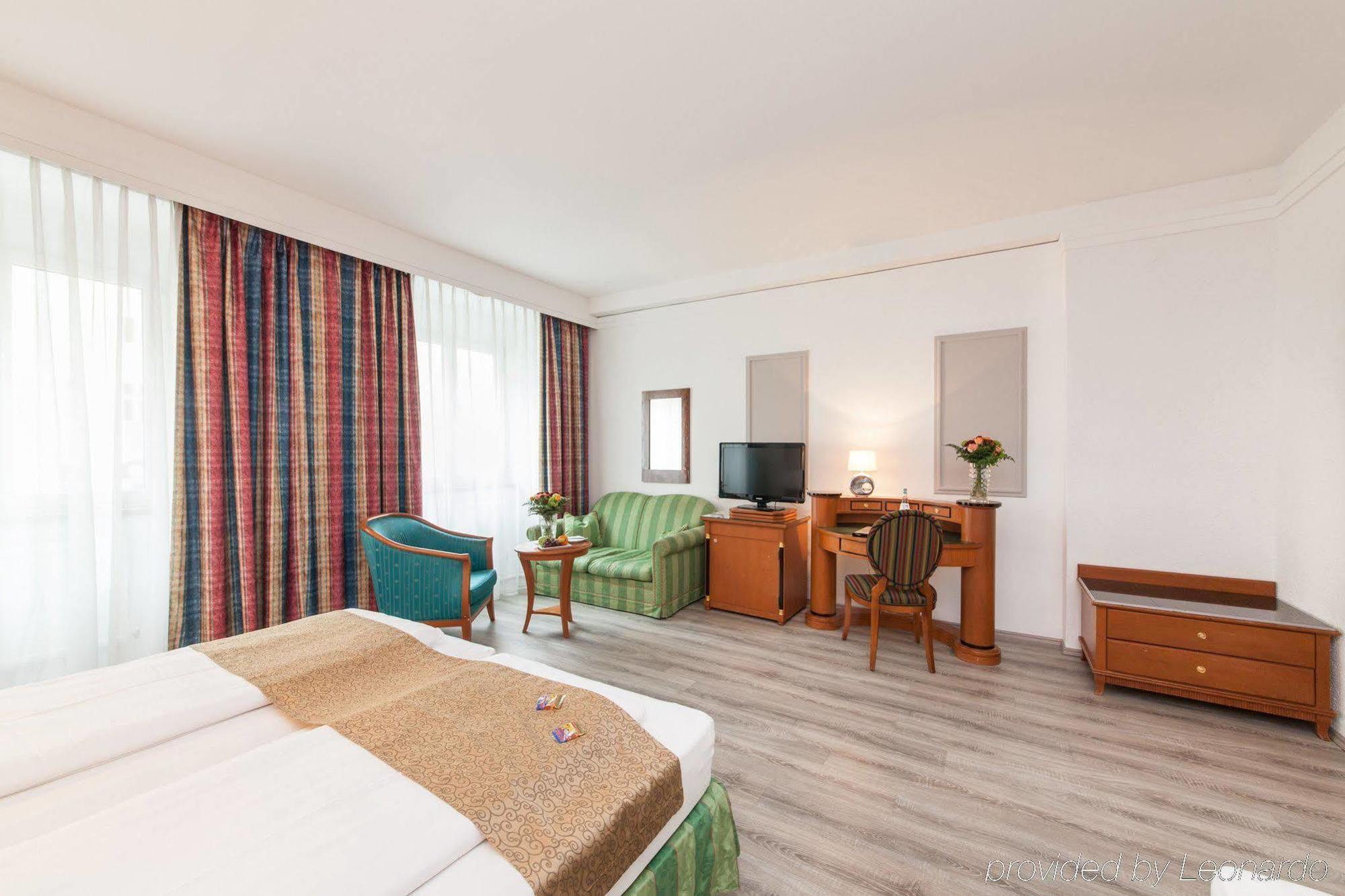 Novum Hotel Cristall Wien Messe Exteriör bild