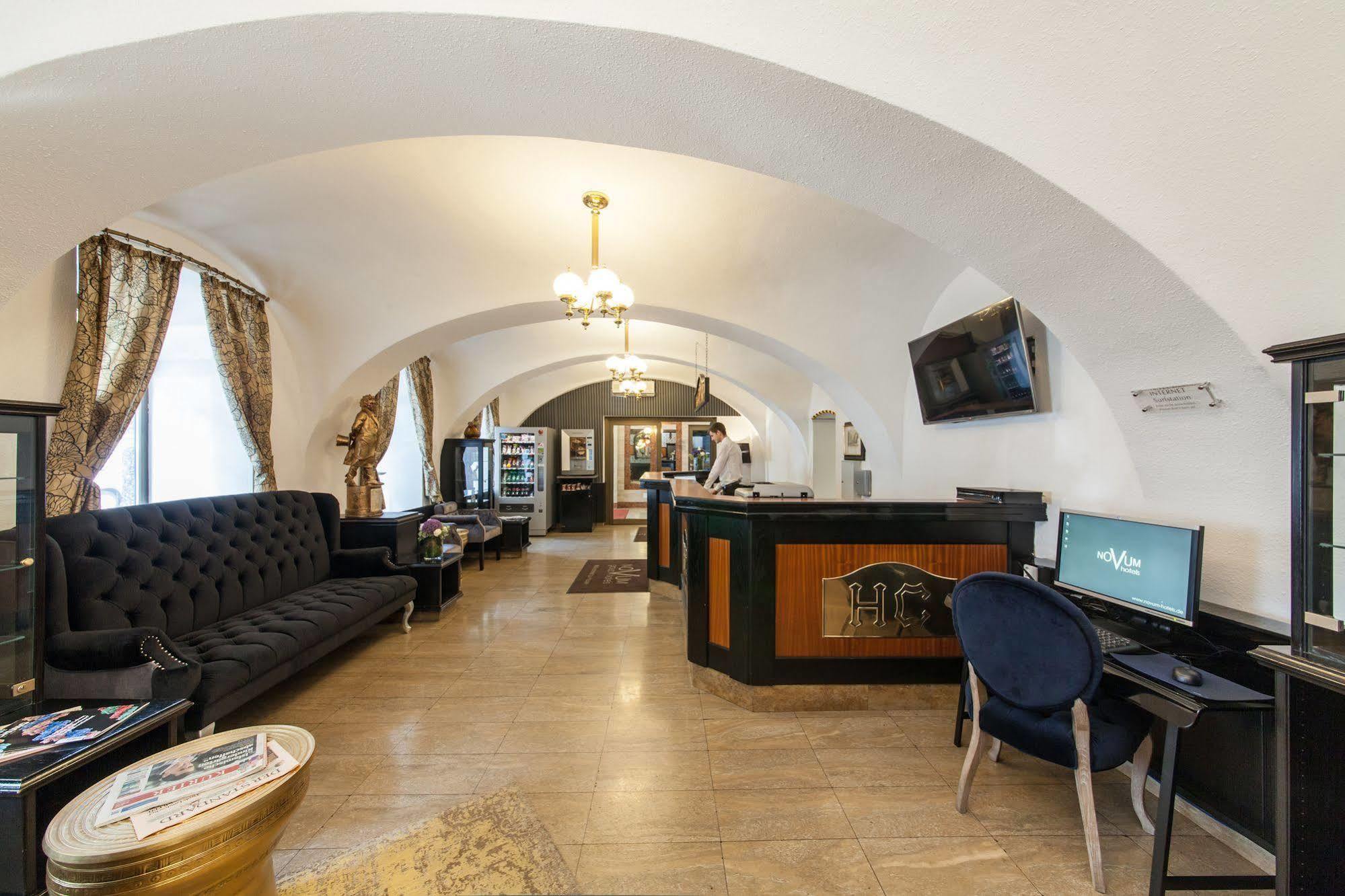Novum Hotel Cristall Wien Messe Exteriör bild