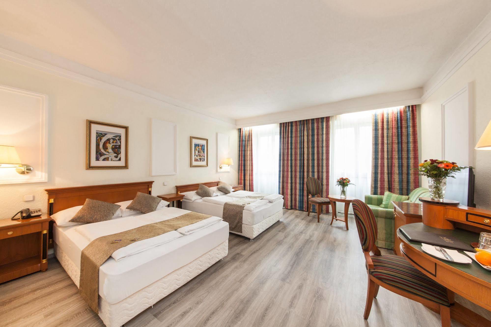 Novum Hotel Cristall Wien Messe Exteriör bild