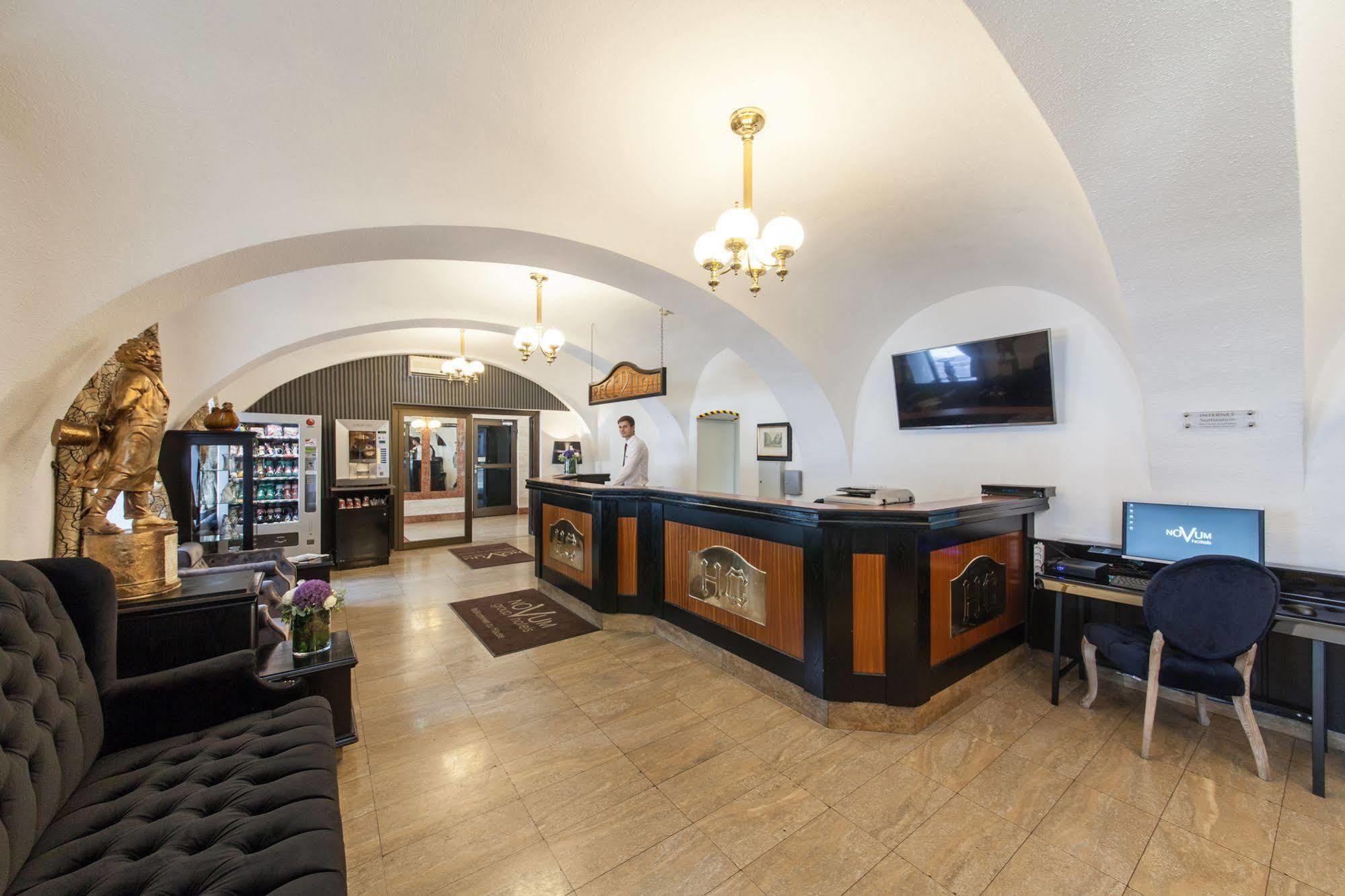 Novum Hotel Cristall Wien Messe Exteriör bild